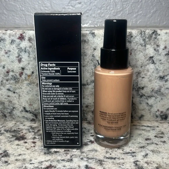 Bobbi Brown Neutral Honey Skin Foundation - Picture 2 of 6